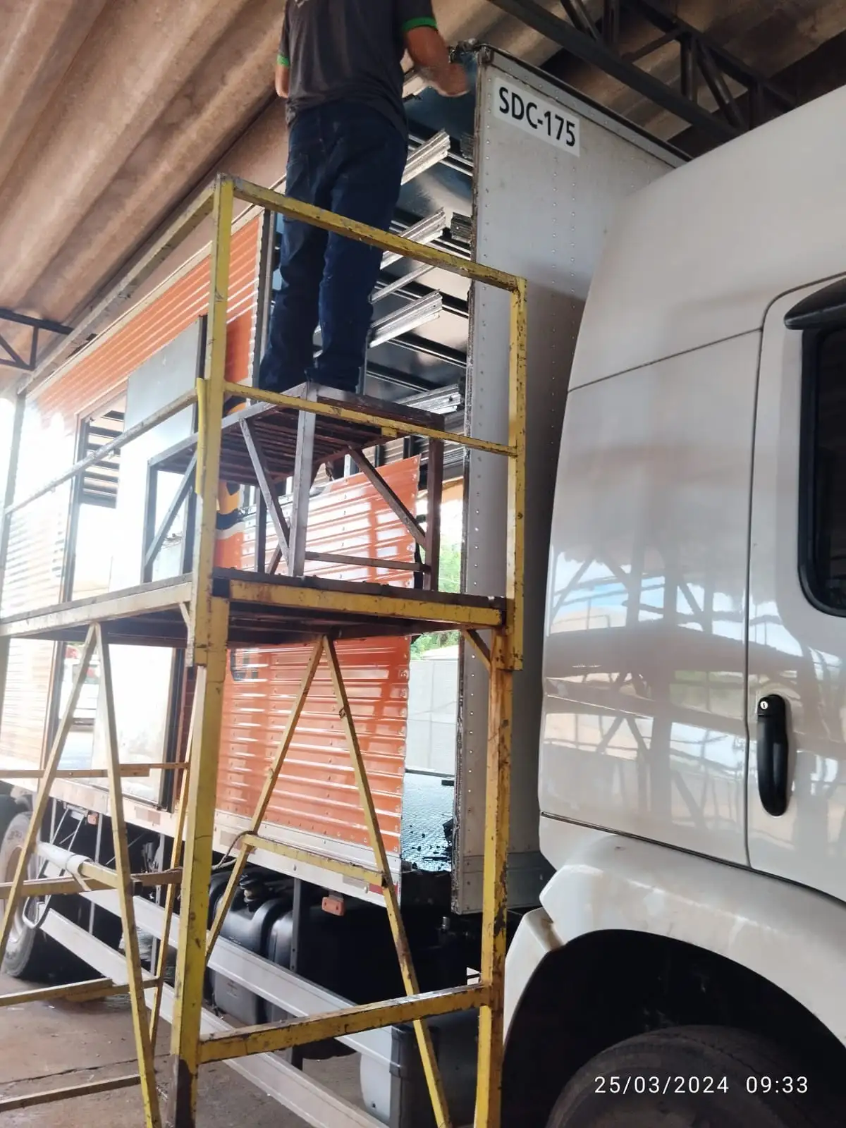 Reforma de baú realizada pela TruckBox