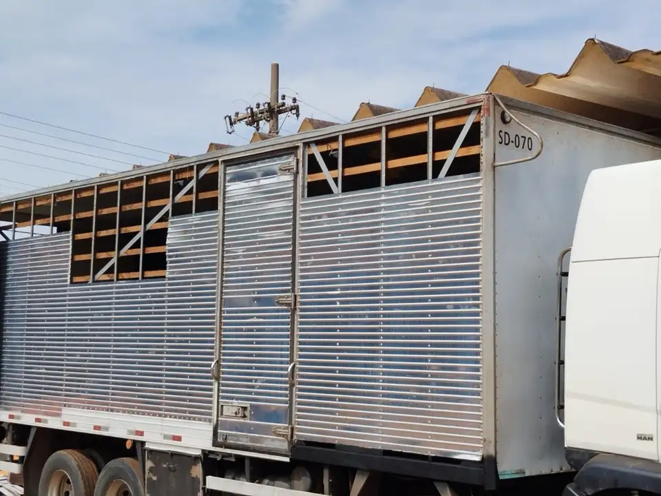 Manutenção de Sider realizada pela TruckBox